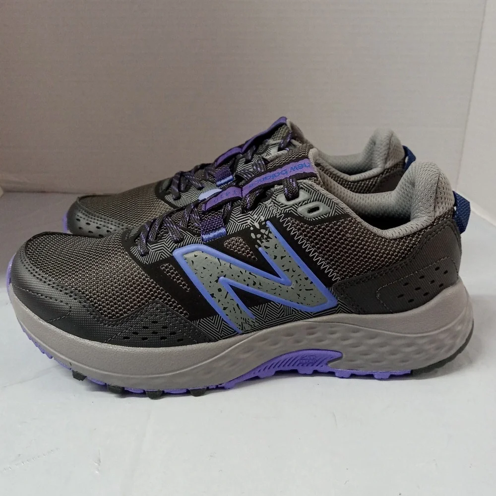 New Balance 410v8 Shoes Women's Size 7 Grey Blue Trail Running Sneakers WT410LQ8
